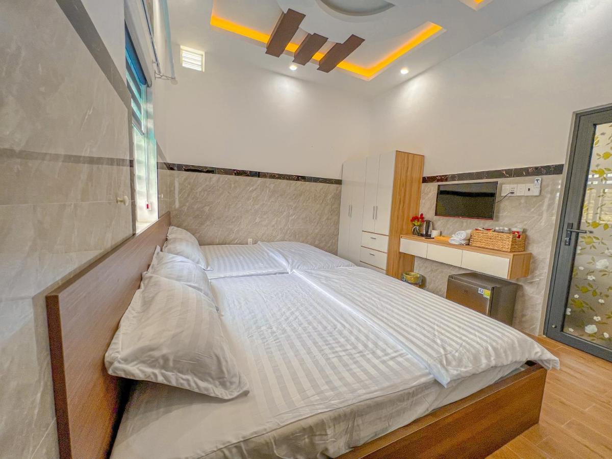 Homestay Qhome Chi Khu Co Ong Exterior photo